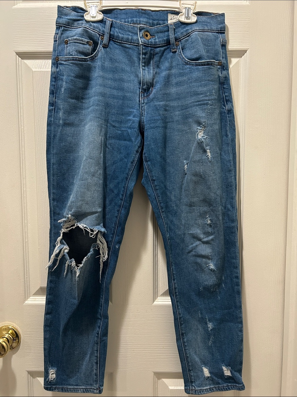 Pistola Blue Rolled Cuff Distressed Jeans. Size 27
